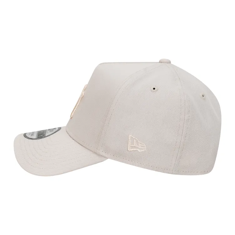 New Era New York Yankees 9FORTY A Frame - Stone/Ivory